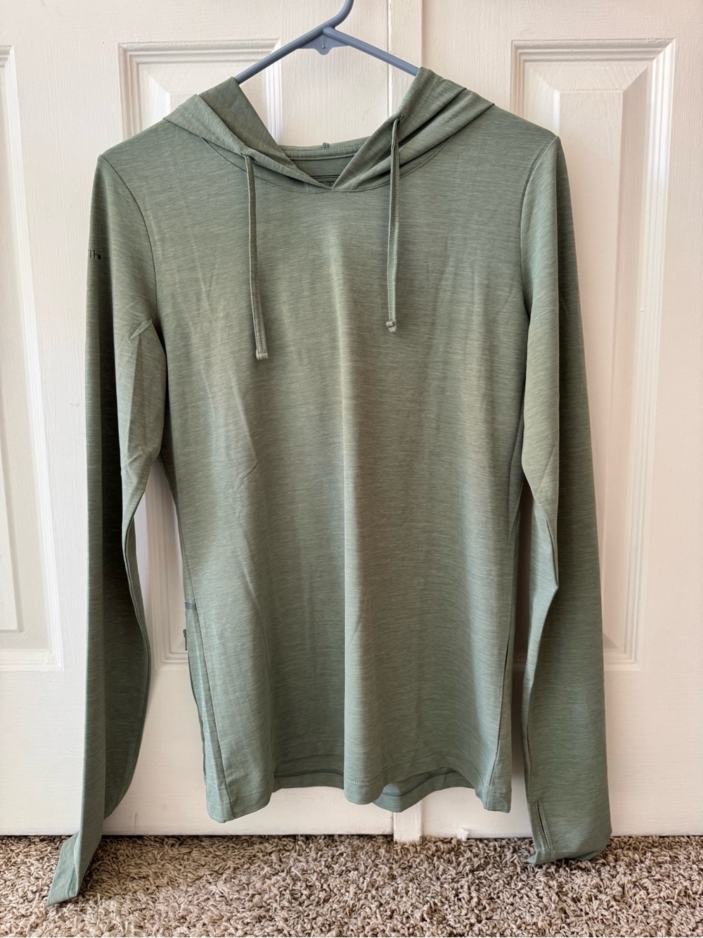 ANETIK Sage Green Lightweight Hooded Long-Sleeve Sun Shirt